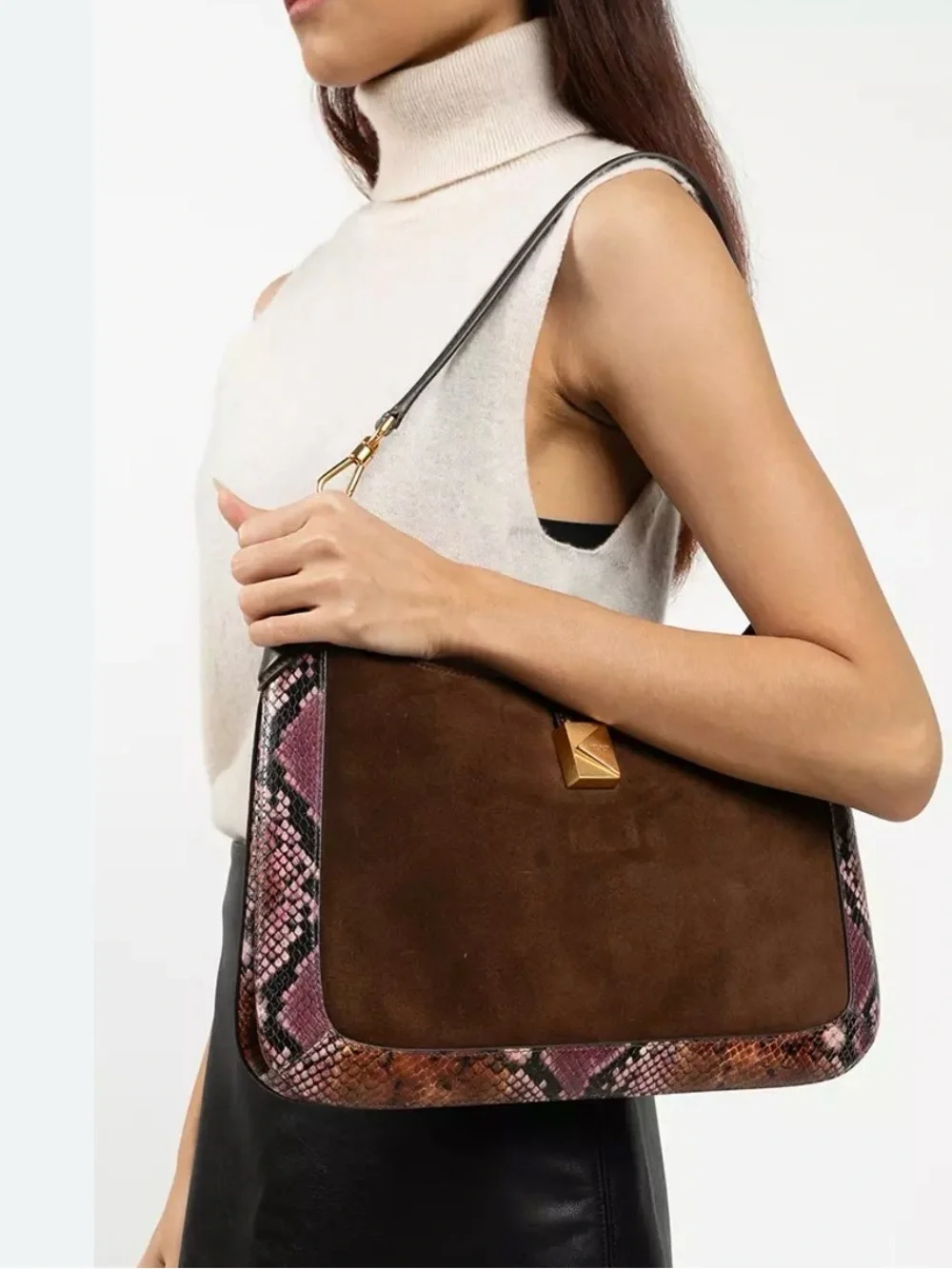 kate spade new york Deco Snake Embossed Leather Hobo. New no tag  color browwine